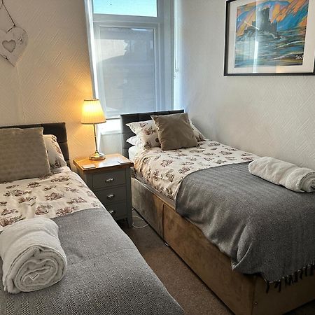Woodland Cottage - Private Courtyard - Pet Friendly Retreat In The Heart Of Windermere Exterior foto